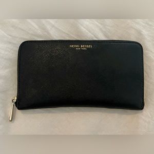 Henri Bendel Wallet